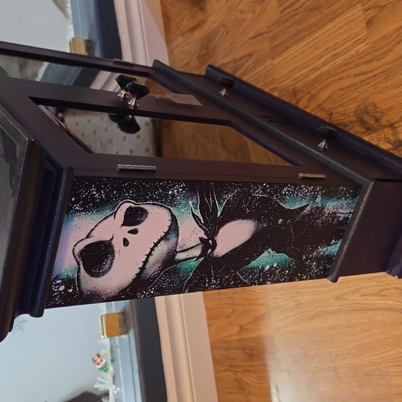 Nightmare before Christmas cabinet - Picture 4 of 4